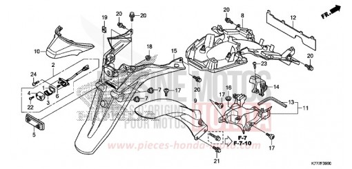 GARDE-BOUE ARRIERE/FEU D'IMMATRICULATION SH125ADH de 2017